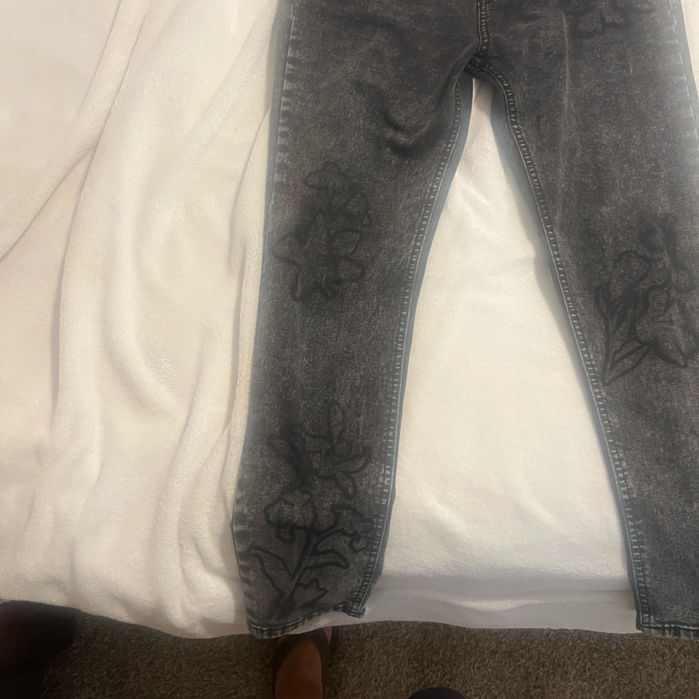 Baccini Black and White Patterned Jeans